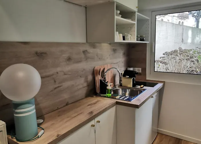 Studette Jolé - * Biarritz